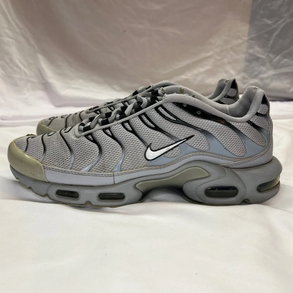 Nike Air Max Plus TN‎ Grey Black White Mens Running Shoes Sneakers